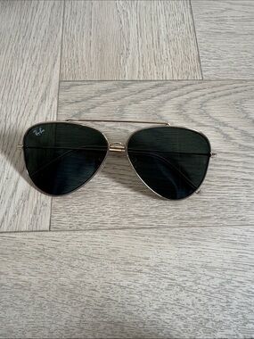 Ray-Ban Aviator Sunglasses - Gold Frame with Green Lenses